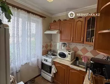 3-комнатная квартира, этаж 5 из 5, 58 м², миниатюра 12