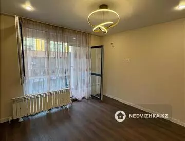1-комнатная квартира, этаж 4 из 9, 30 м²
