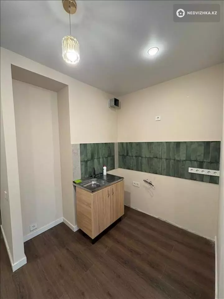 1-комнатная квартира, этаж 4 из 9, 30 м², фотография 4