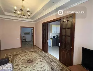 2-комнатная квартира, этаж 8 из 20, 88 м²