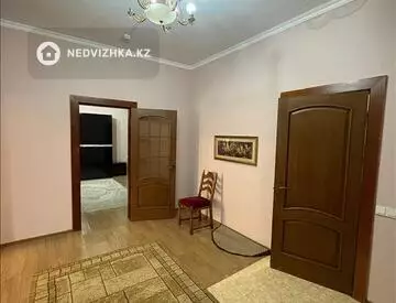 2-комнатная квартира, этаж 8 из 20, 88 м², миниатюра 12