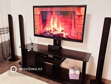 2-комнатная квартира, этаж 3 из 3, 45 м², Посуточно