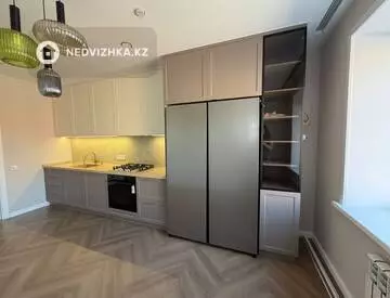 3-комнатная квартира, этаж 6 из 9, 99 м², миниатюра 6