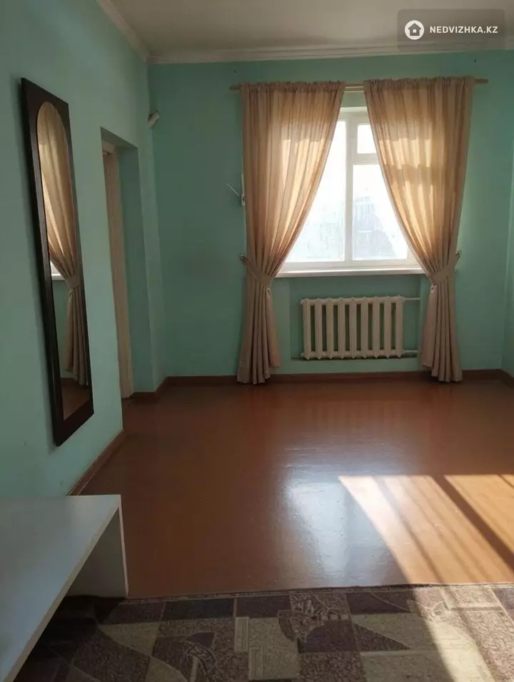 6-комнатный дом, 18 соток, 477 м², фотография 3