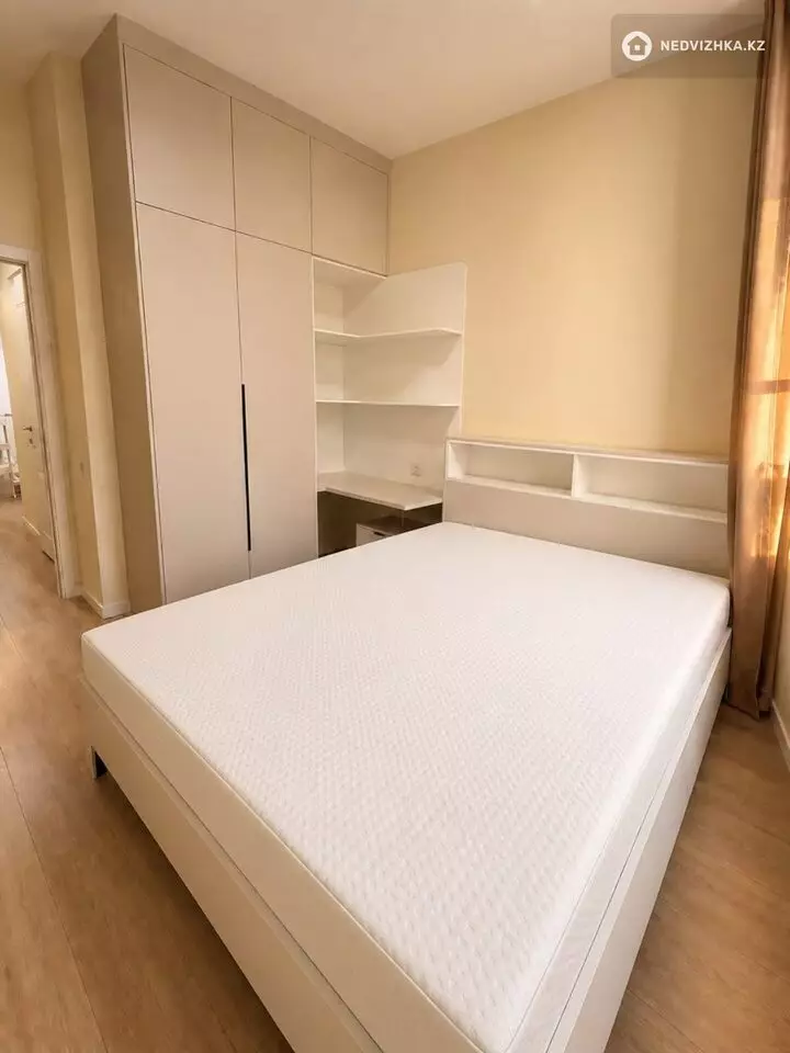 3-комнатная квартира, этаж 12 из 12, 50 м², фотография 3