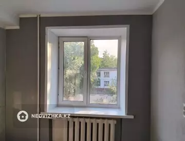 1-комнатная квартира, этаж 3 из 5, 25 м²