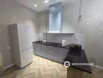 2-комнатная квартира, этаж 2 из 9, 46 м², миниатюра 1