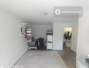 1-комнатная квартира, этаж 2 из 5, 30 м², миниатюра 2