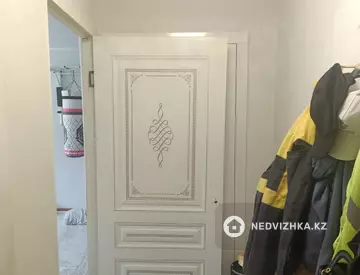 1-комнатная квартира, этаж 2 из 5, 30 м², миниатюра 5
