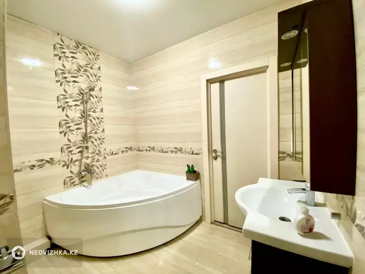 1-комнатная квартира, этаж 8 из 16, 110 м², 5-фотосурет