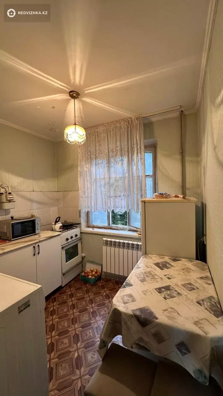 1-комнатная квартира, этаж 3 из 5, 29 м², фотография 3
