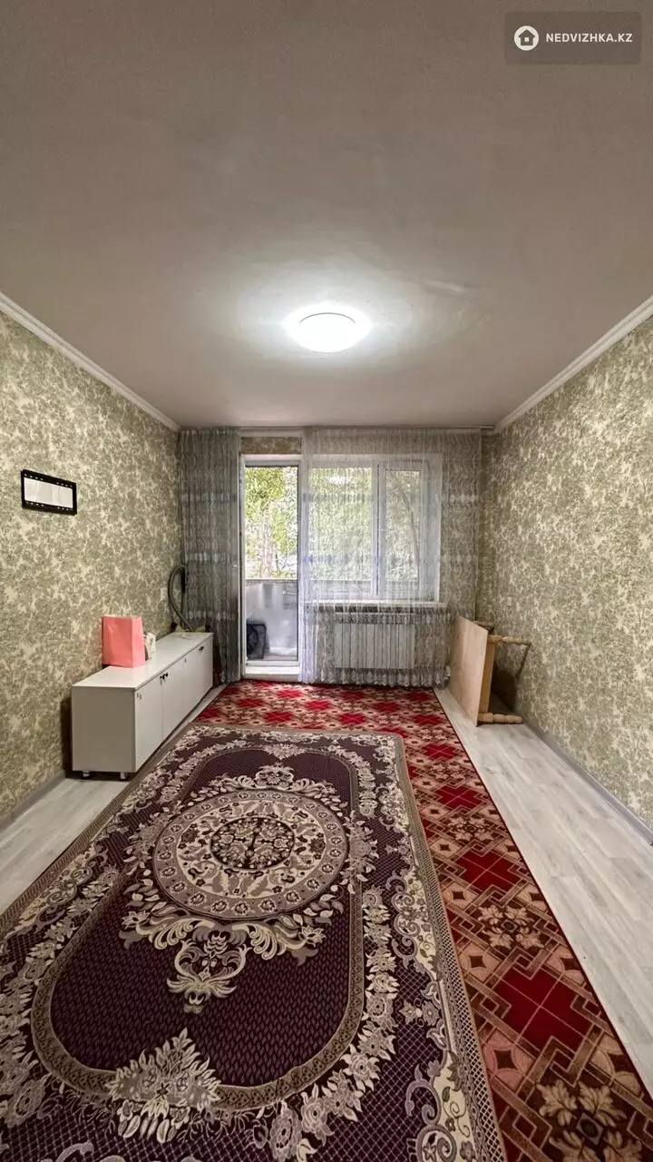 1-комнатная квартира, этаж 3 из 5, 29 м²