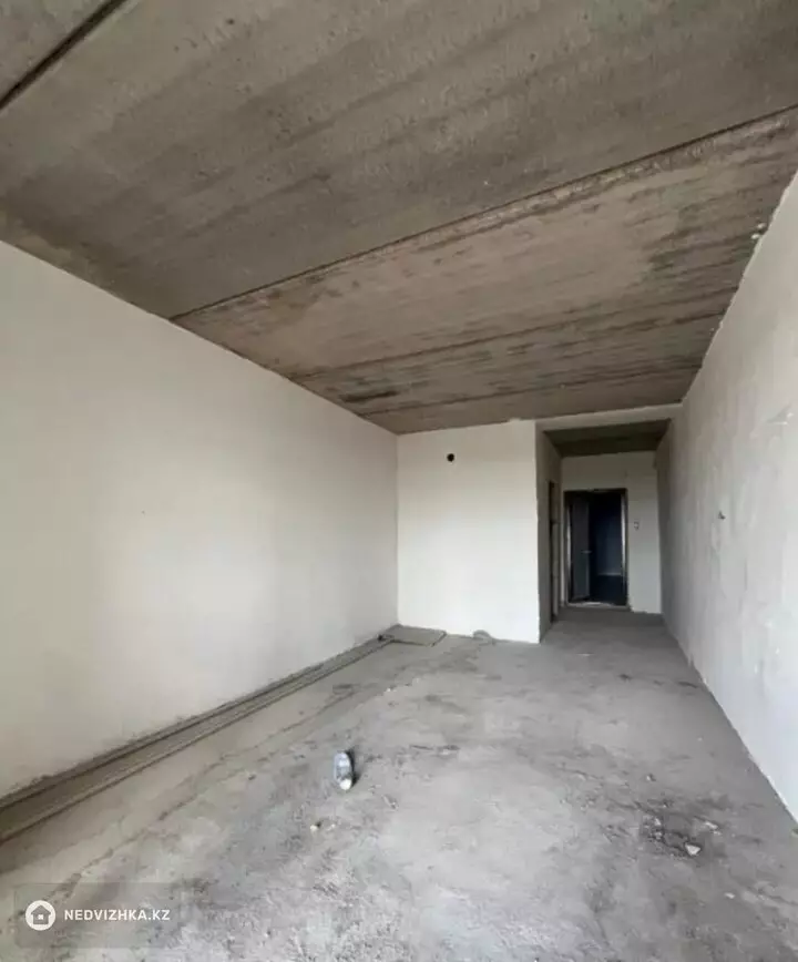 1-комнатная квартира, этаж 3 из 6, 31 м², фотография 2