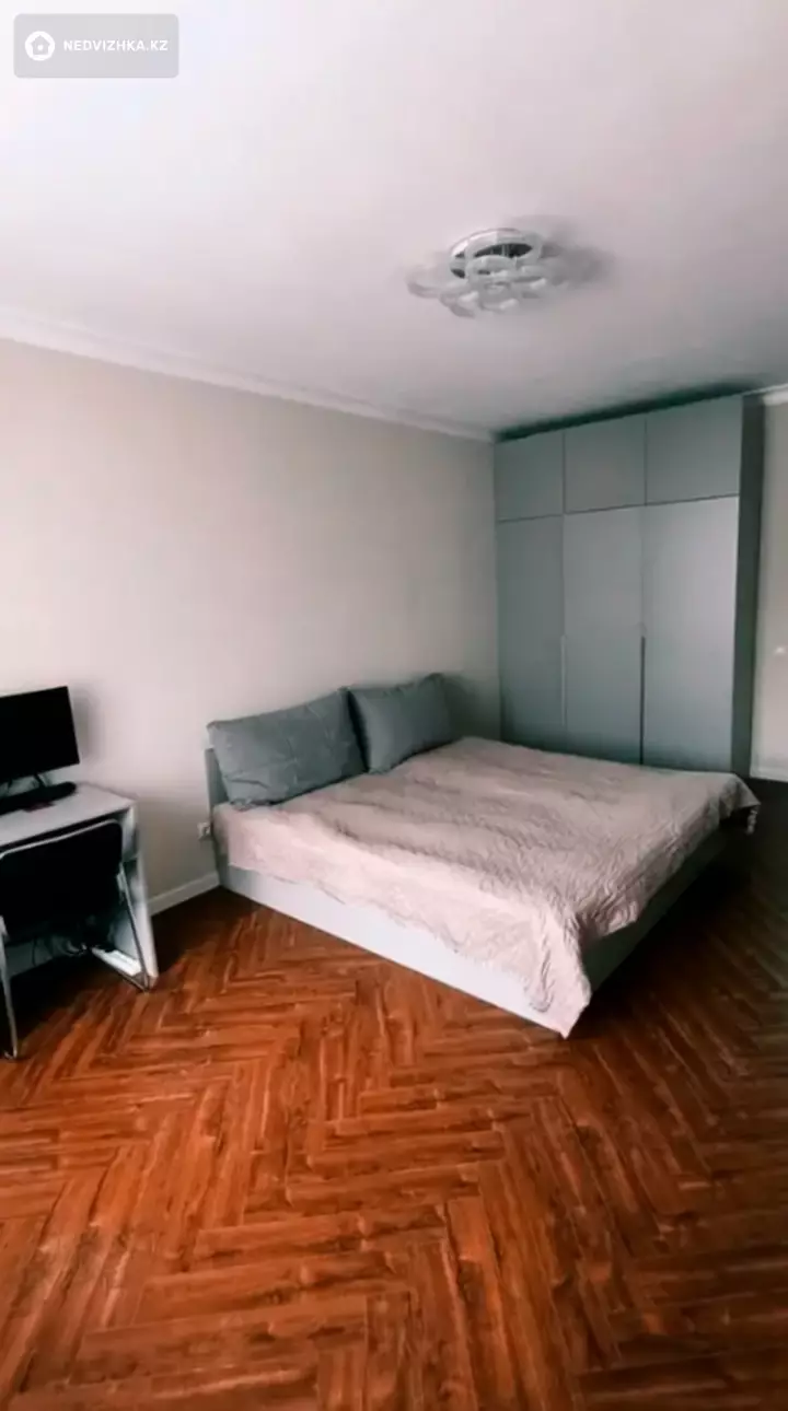 3-комнатная квартира, этаж 8 из 9, 91 м²