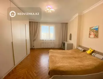 3-комнатная квартира, этаж 8 из 9, 91 м², миниатюра 9