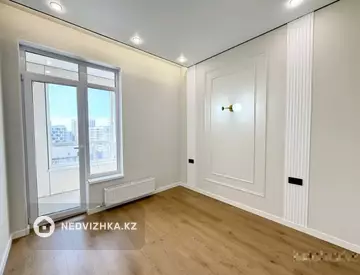 2-комнатная квартира, этаж 11 из 12, 42 м², миниатюра 4