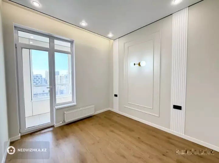 2-комнатная квартира, этаж 11 из 12, 42 м², фотография 4