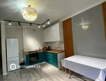 3-комнатная квартира, этаж 8 из 10, 50 м²