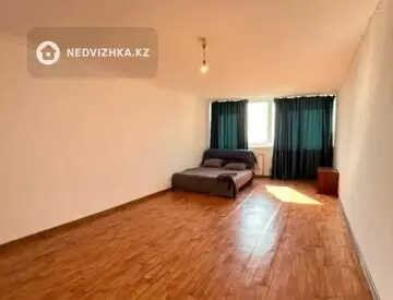 1-комнатная квартира, этаж 13 из 16, 60 м²