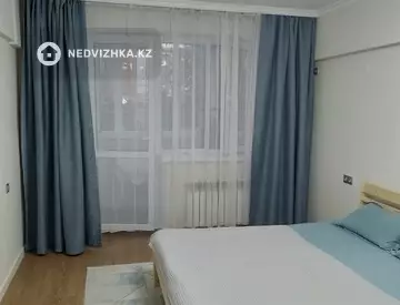 3-комнатная квартира, этаж 2 из 5, 70 м², миниатюра 3