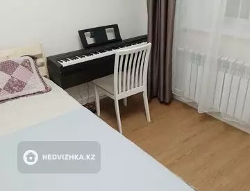3-комнатная квартира, этаж 2 из 5, 70 м², миниатюра 5