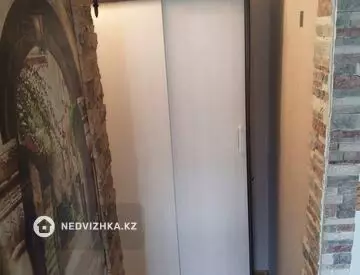 2-комнатная квартира, этаж 4 из 4, 45 м²
