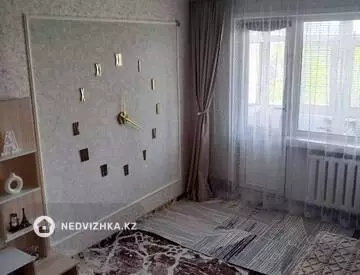 2-комнатная квартира, этаж 4 из 4, 45 м²
