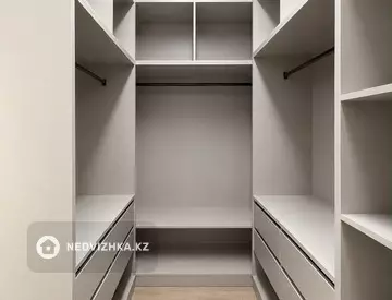 3-комнатная квартира, этаж 16 из 16, 94 м², миниатюра 8