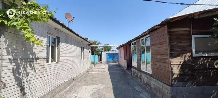 5-комнатный дом, 9.6 соток, 66 м²