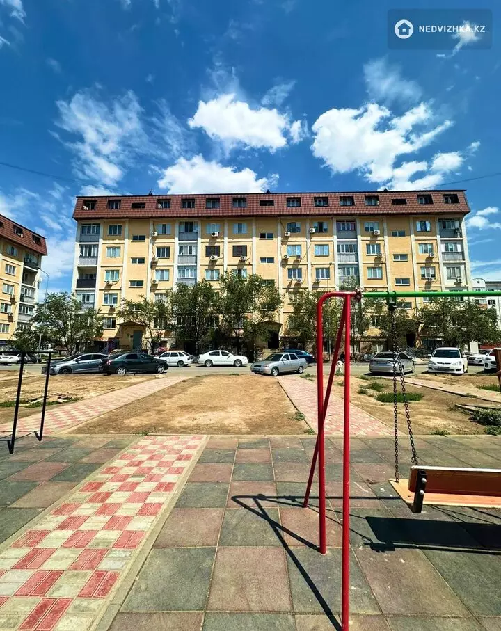 2-комнатная квартира, этаж 2 из 5, 55 м²
