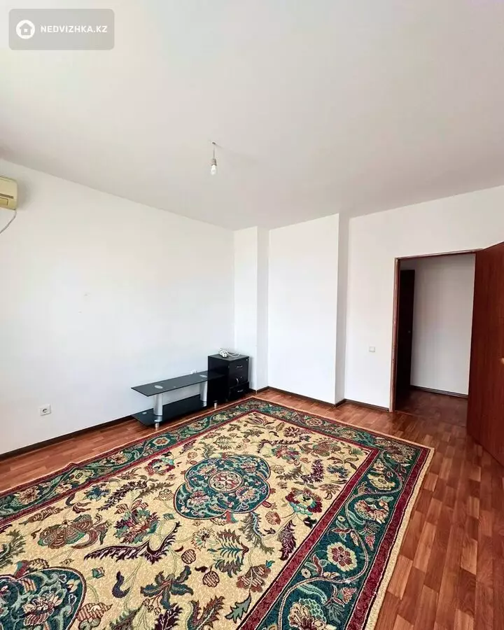 2-комнатная квартира, этаж 2 из 5, 55 м², фотография 5