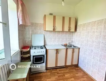 1-комнатная квартира, этаж 5 из 5, 30 м²