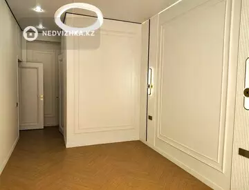 3-комнатная квартира, этаж 7 из 8, 67 м², миниатюра 1
