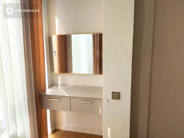 3-комнатная квартира, этаж 7 из 8, 67 м², фотография 4