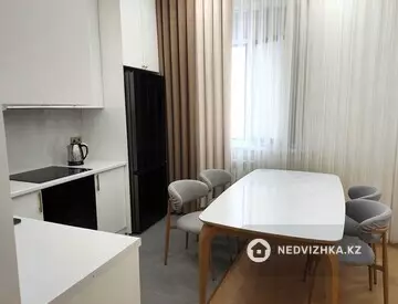 3-комнатная квартира, этаж 7 из 8, 67 м², миниатюра 11