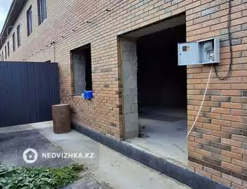 4-комнатная квартира, этаж 1 из 2, 160 м², миниатюра 7