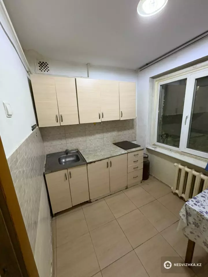 1-комнатная квартира, этаж 2 из 5, 34 м²