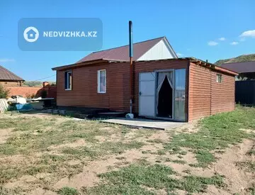2-комнатный дом, 13 соток, 70 м²