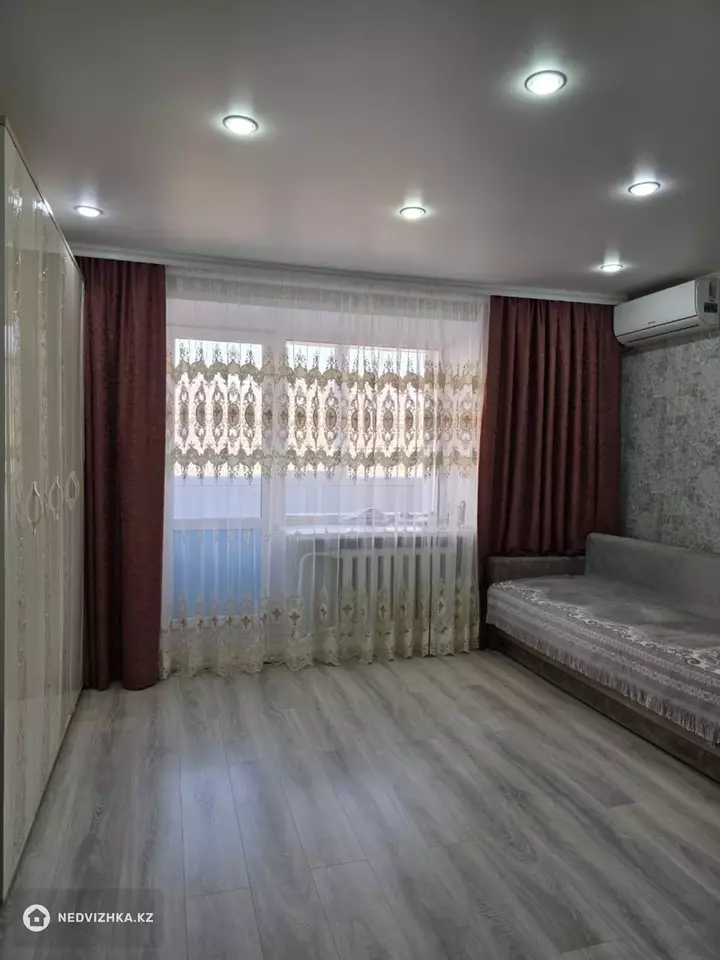 45.2 м², 1-комнатная квартира, этаж 2 из 9, 45 м², изображение - 1