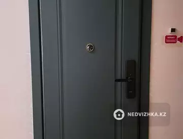 1-комнатная квартира, этаж 2 из 9, 45 м², миниатюра 9
