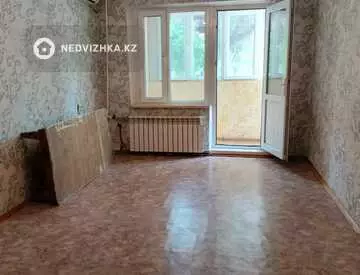 1-комнатная квартира, этаж 4 из 5, 38 м²