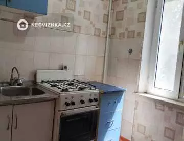 1-комнатная квартира, этаж 4 из 5, 38 м²