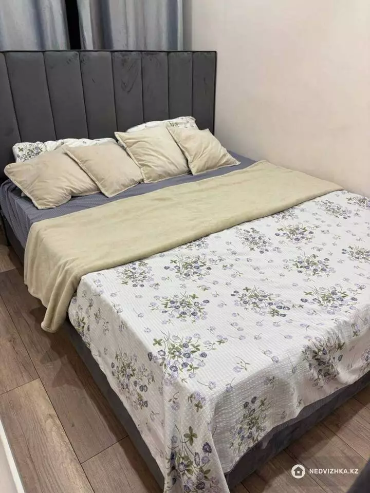2-комнатная квартира, этаж 7 из 9, 42 м², Посуточно, фотография 3