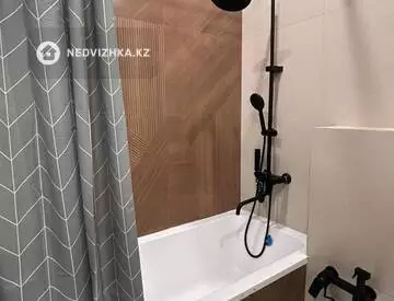 2-комнатная квартира, этаж 7 из 9, 42 м², Посуточно, миниатюра 9