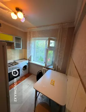 2-комнатная квартира, этаж 4 из 5, 45 м², миниатюра 3