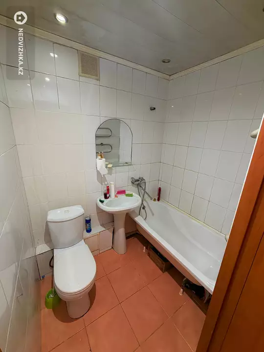 2-комнатная квартира, этаж 4 из 5, 45 м², фотография 5