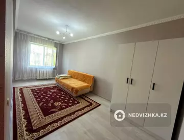 2-комнатная квартира, этаж 4 из 5, 45 м², миниатюра 10