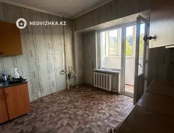 2-комнатная квартира, этаж 4 из 5, 56 м²