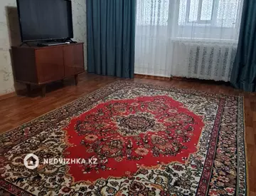2-комнатная квартира, этаж 3 из 3, 54 м²