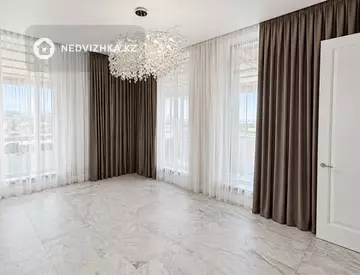 4-комнатная квартира, этаж 5 из 5, 285 м², миниатюра 9